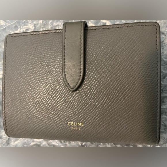 Authenticated Celine wallet, please see photos for exactly what you are getting - Picture 1 of 15